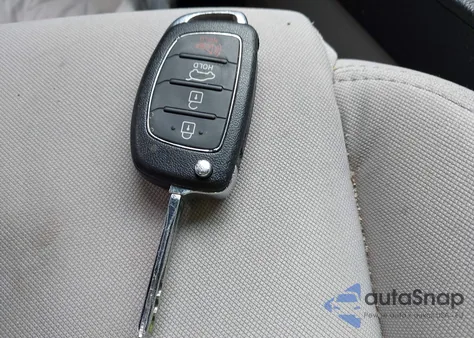 2017 Hyundai Sonata Se z USA, uszkodzony, nr VIN 5NPE24AFXHH452269